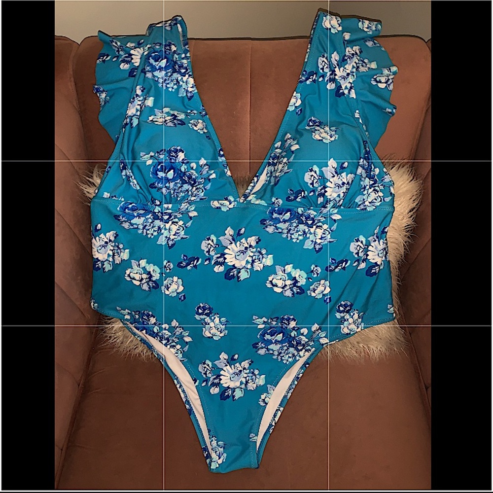 Flirty Floral Cupshe Bathing Suit